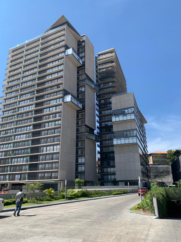 DEPARTAMENTO EN VENTA EN TORRE ZENTRAL